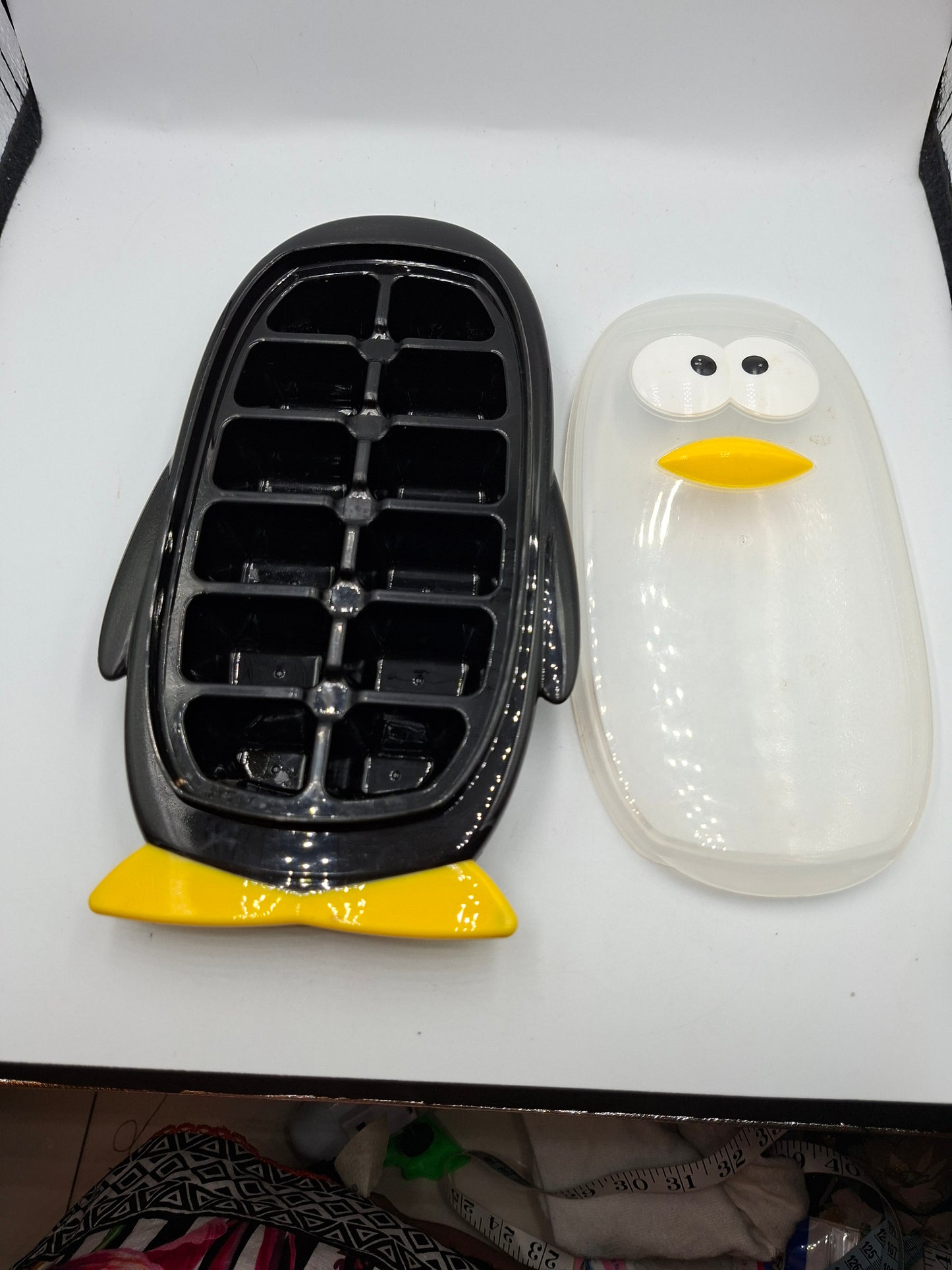 ICE CUBE TRAY