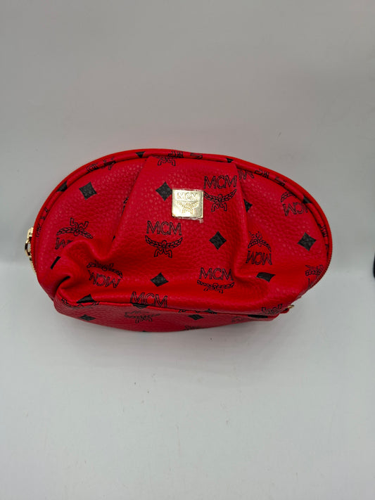 POUCH