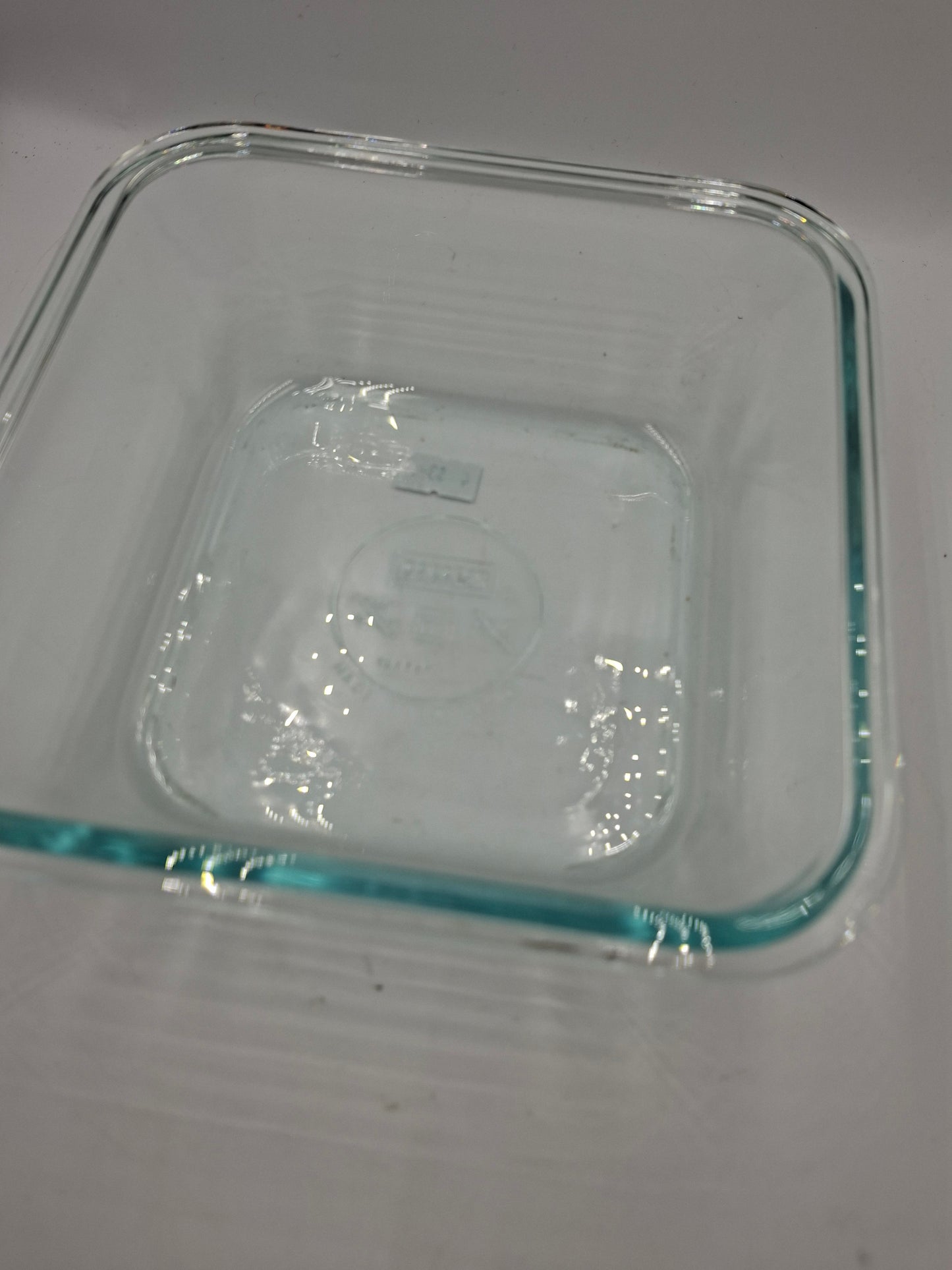 PYREX DISH WITHOUT LID