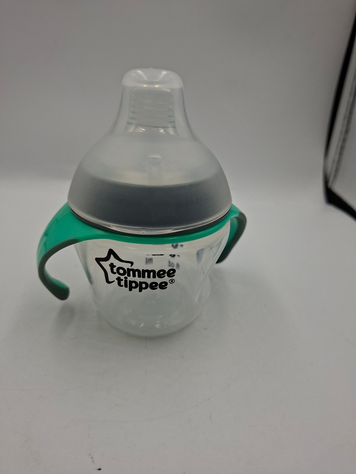 TOMMEE TIPPEE SIPPER