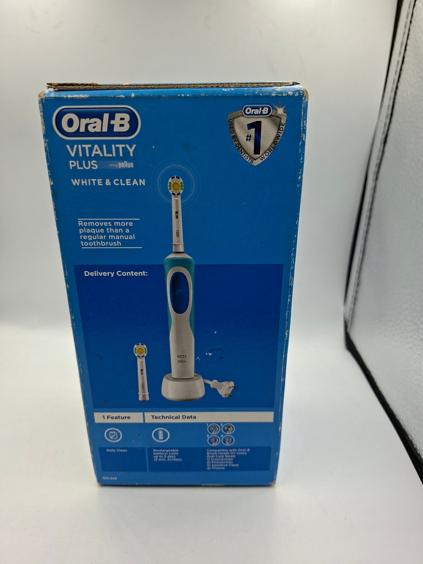 ORAL B