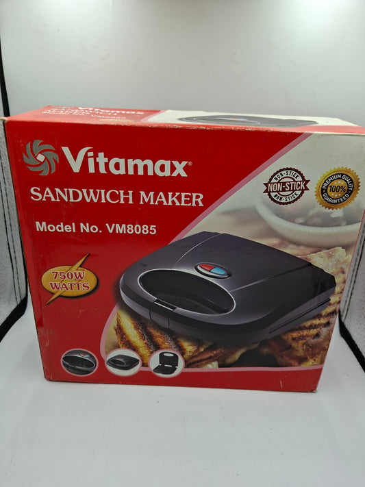 SANDWICH MAKER