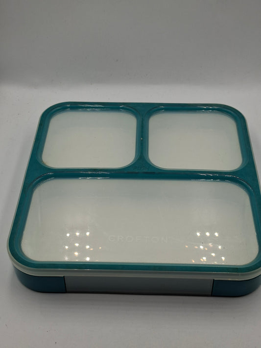 LUNCH BOX