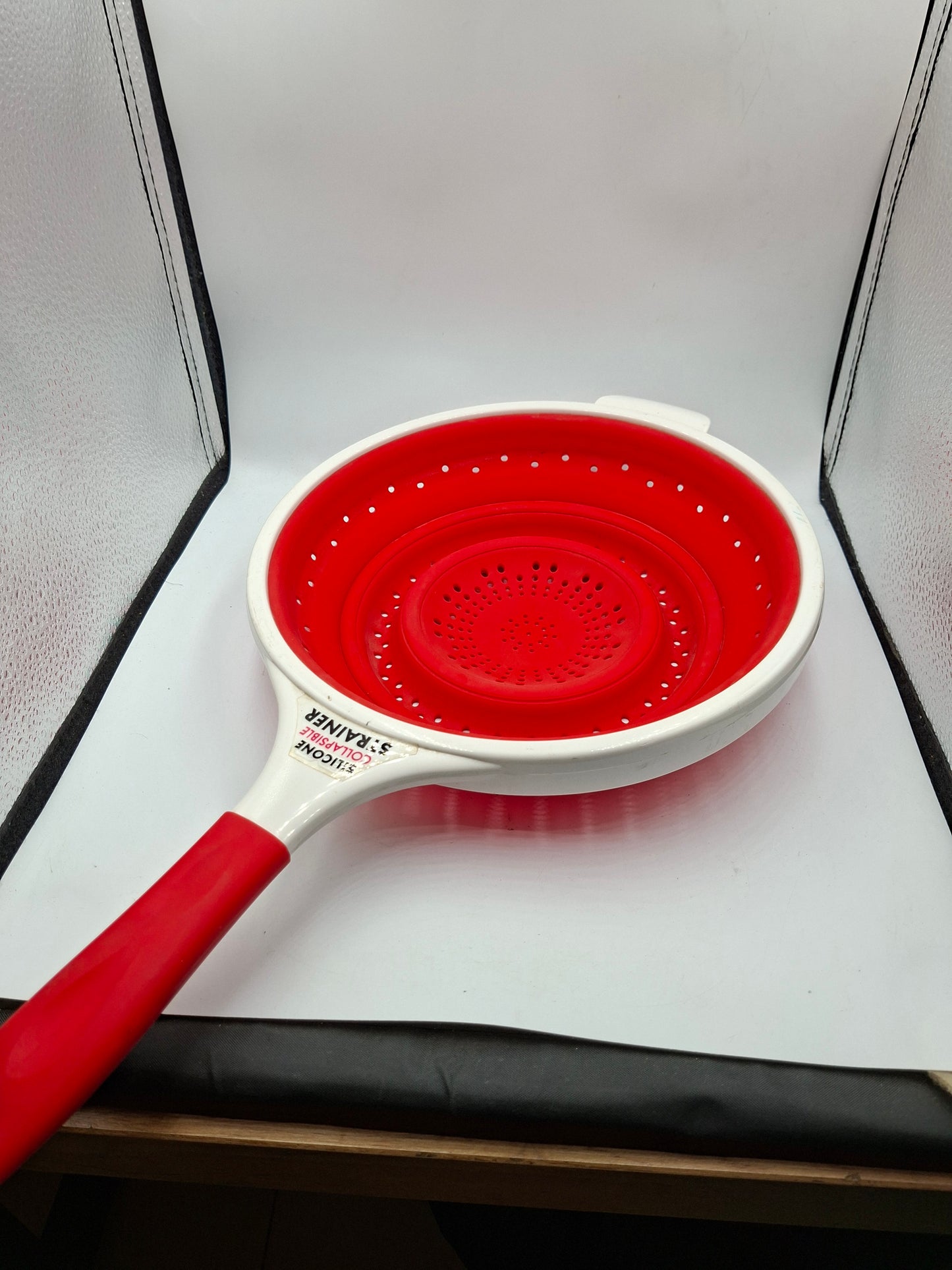 COLLAPSIBLE STAINER