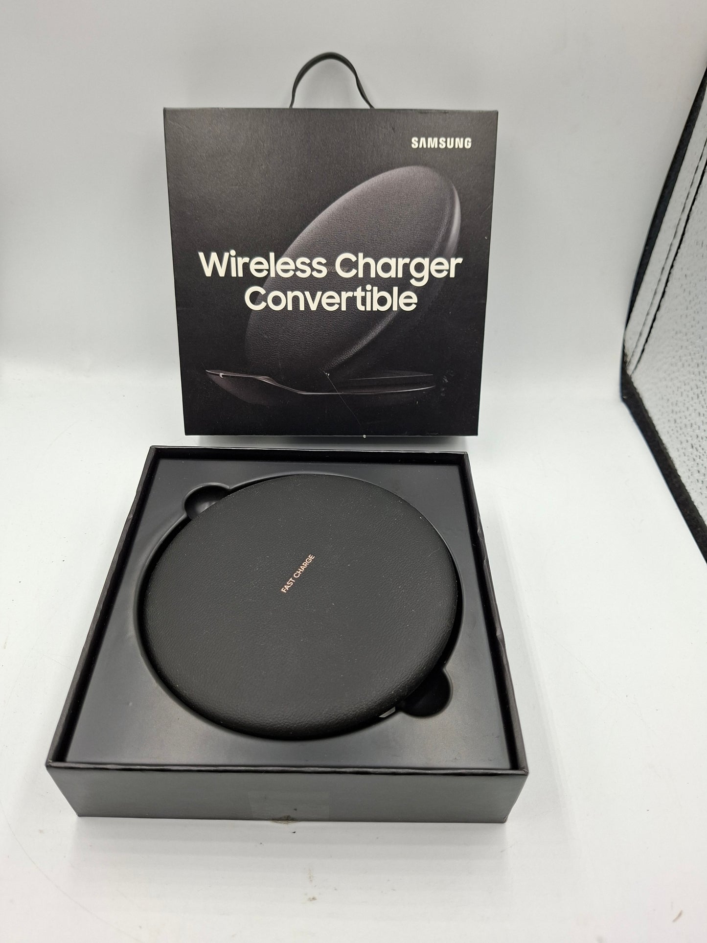 WIRELESS CHARGER