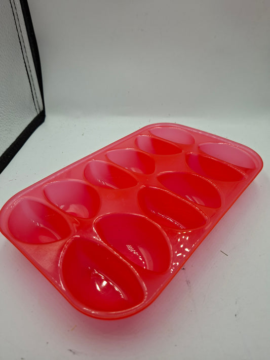 ICE CUBE TRAY