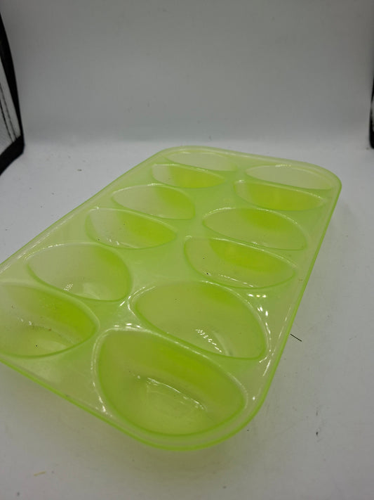 ICE CUBE TRAY