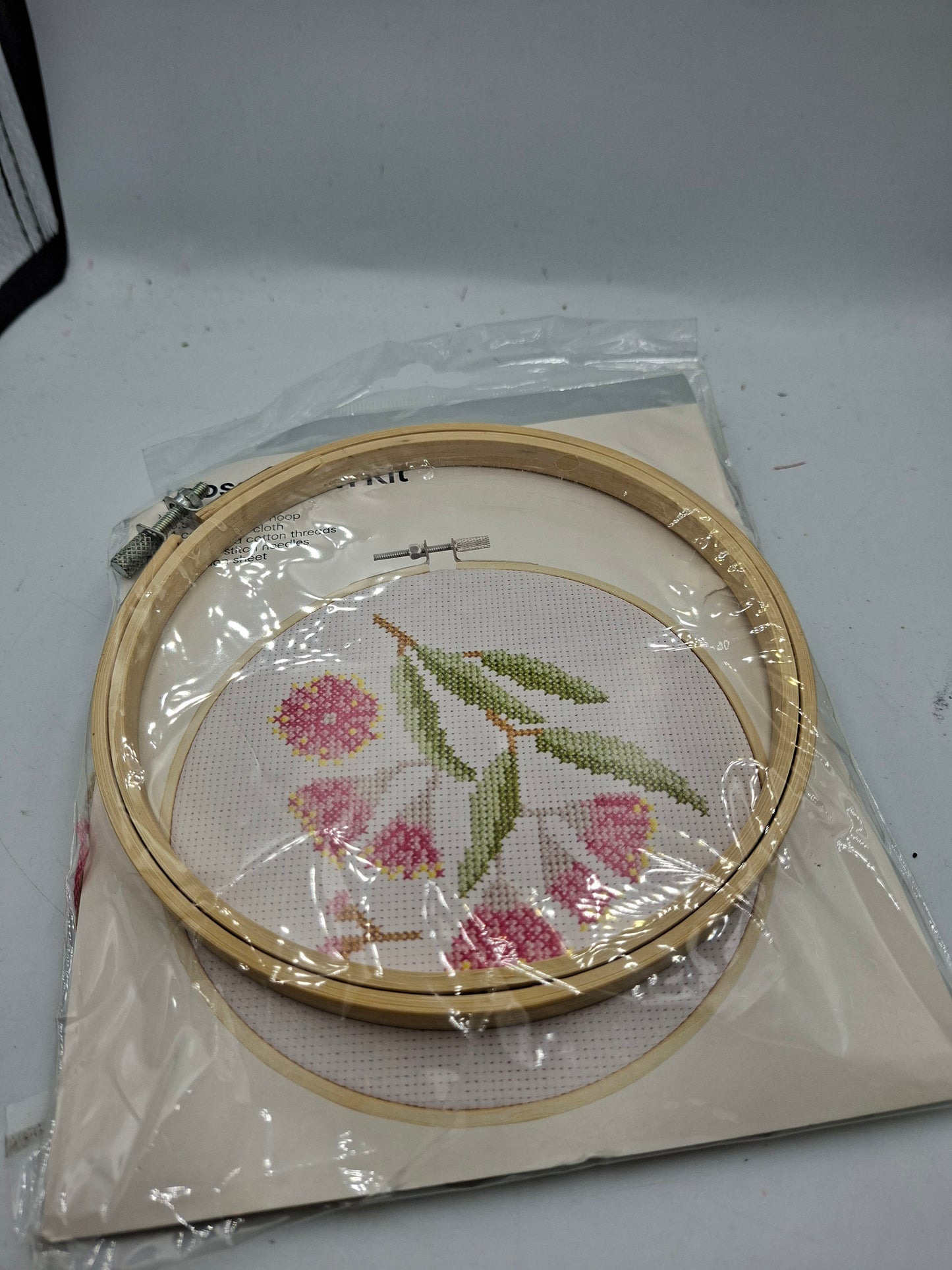 ARTS AND CRAFT