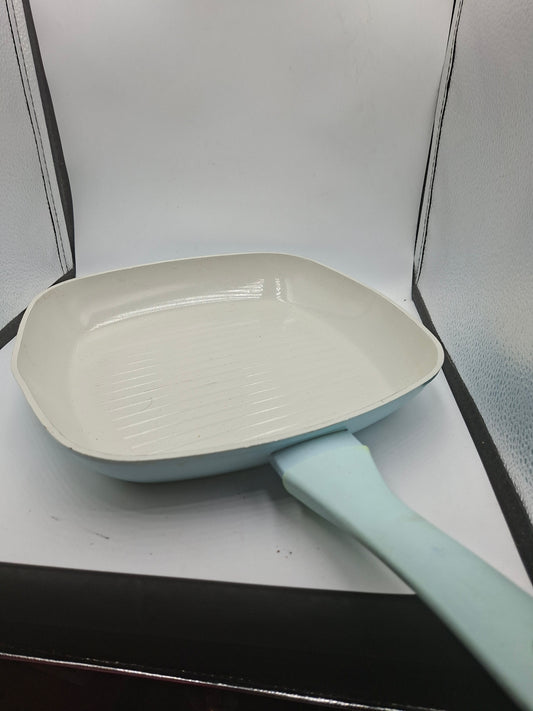 GRILL PAN