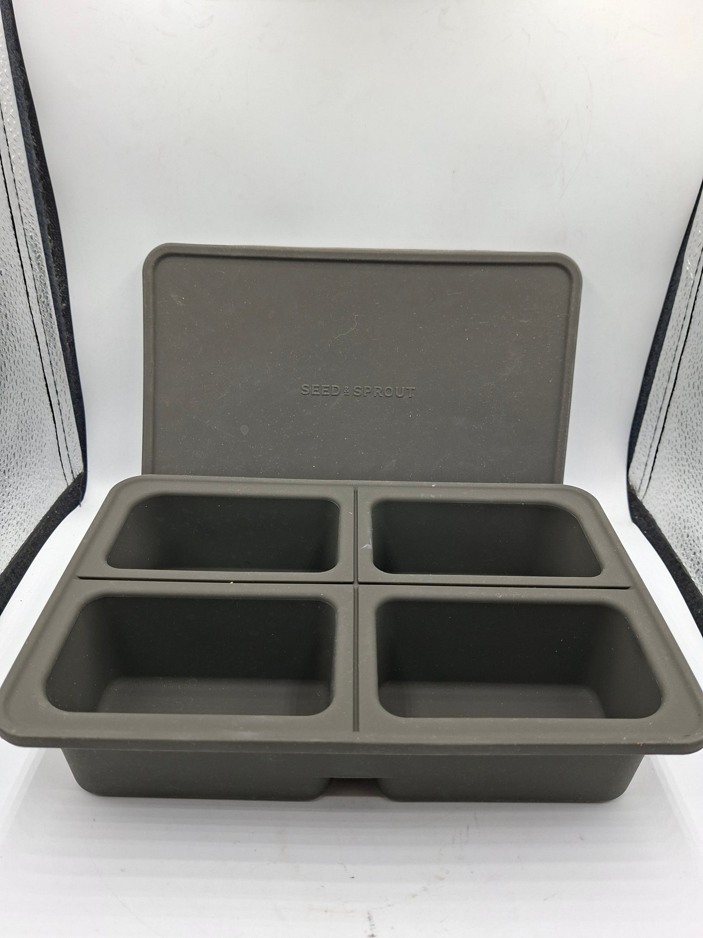 SILICON FREEZER TRAY WITH LID