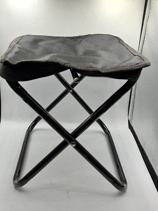 TRAVEL STOOL