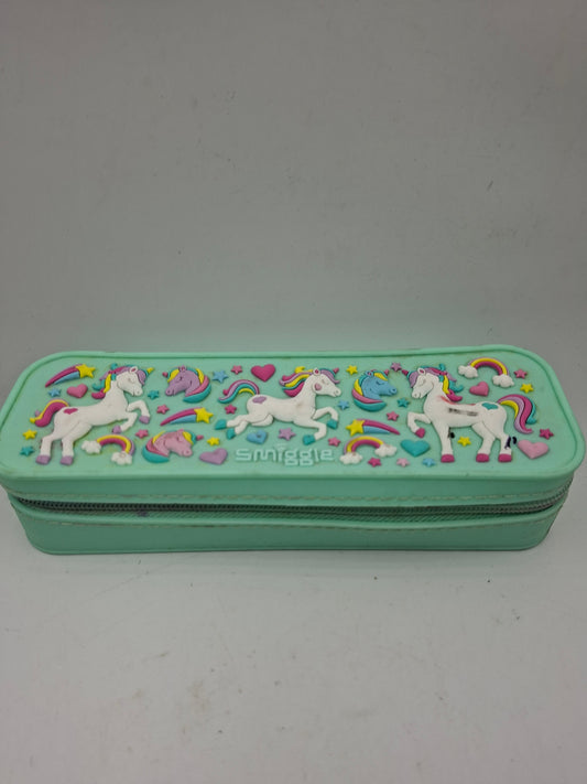 SILICON SMIGGLE CASE USED