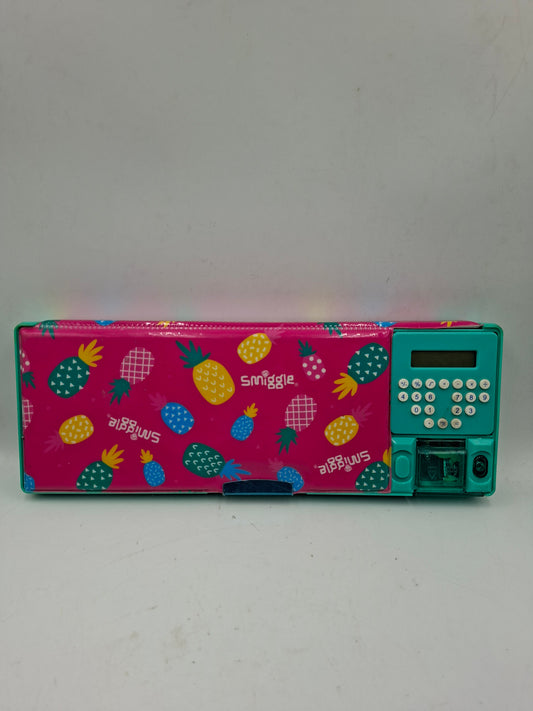 SMIGGLE CASE