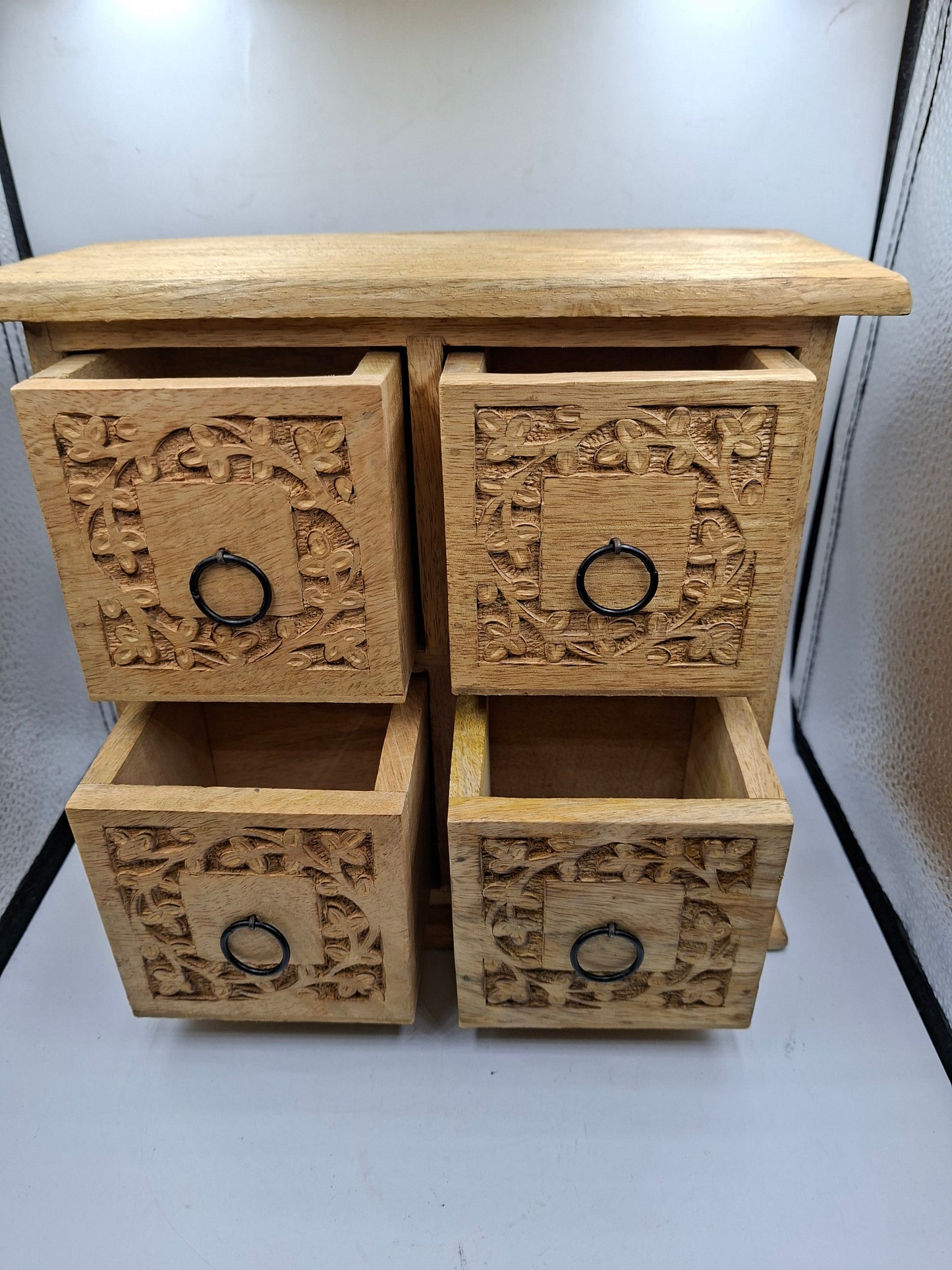 WOODEN DRAWERS