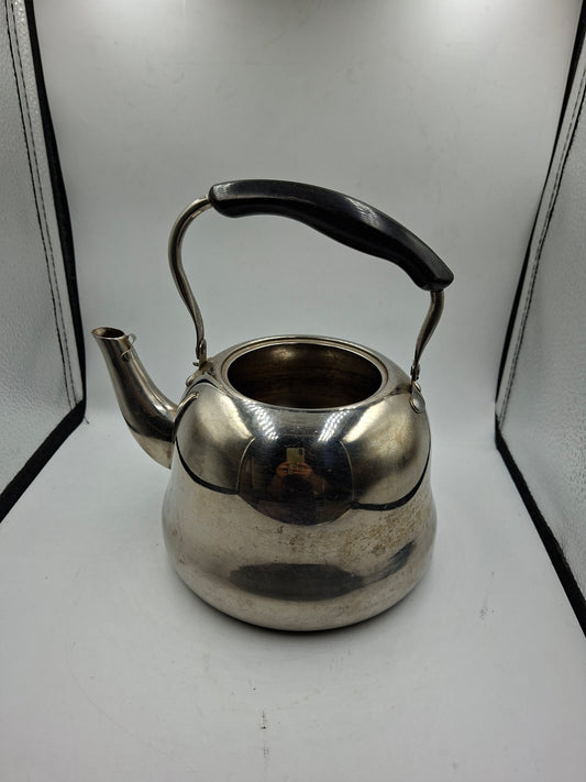 KETTLE WITHOUT LID