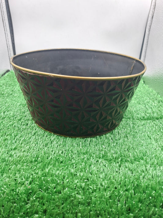 PLANT POT