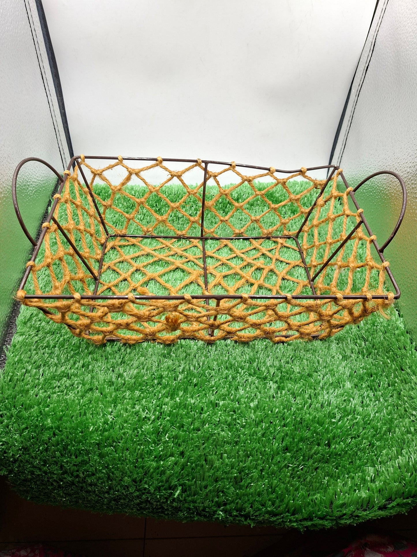 BASKET