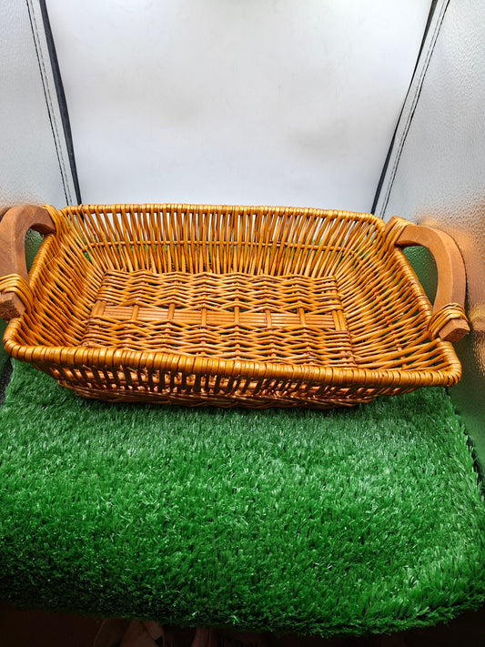 BASKET