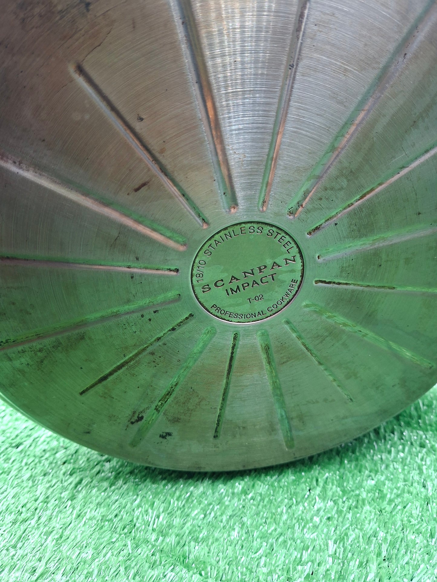 HEAVY DUTY PAN WITH LID