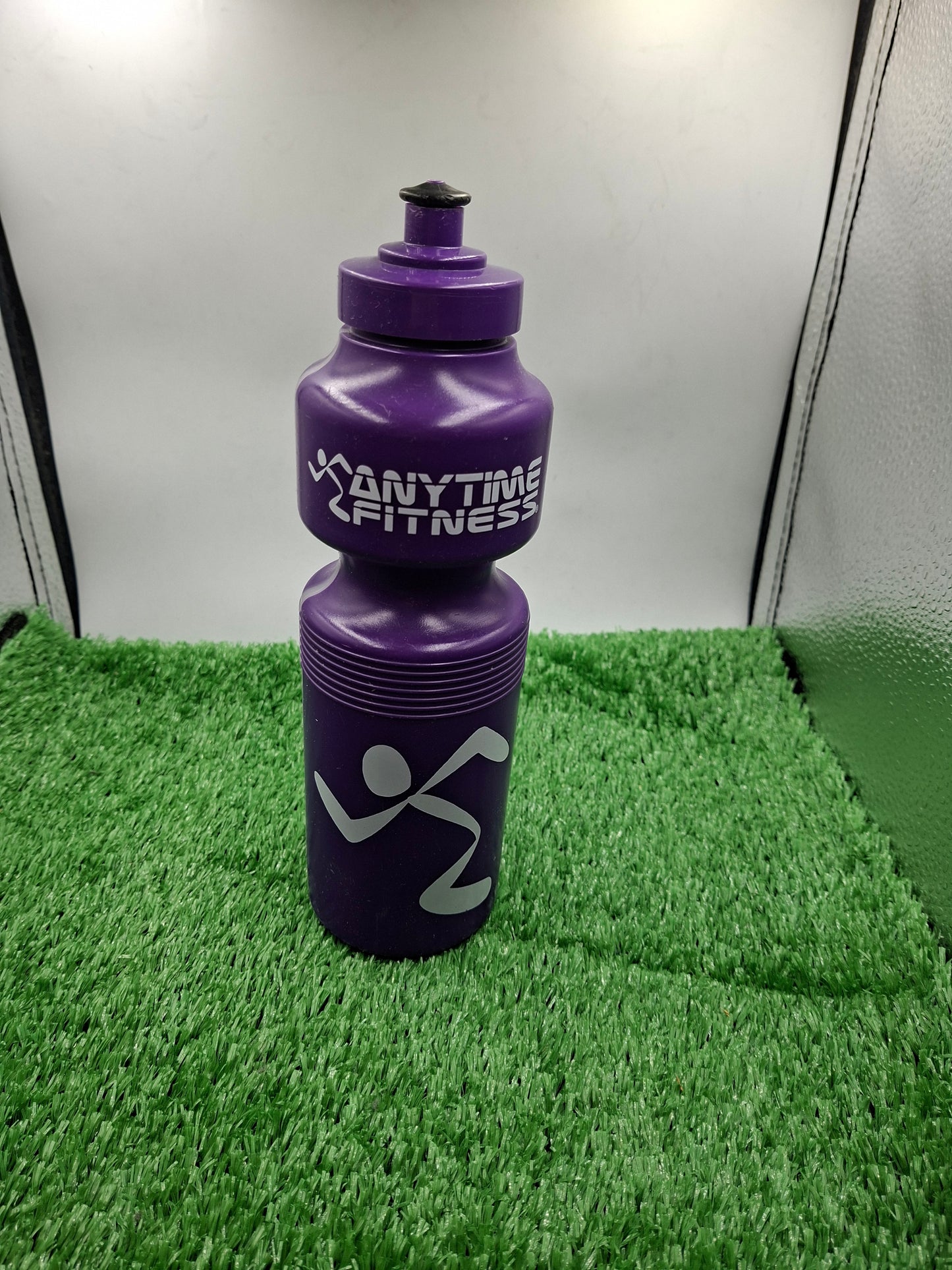 WATER BOTTLE