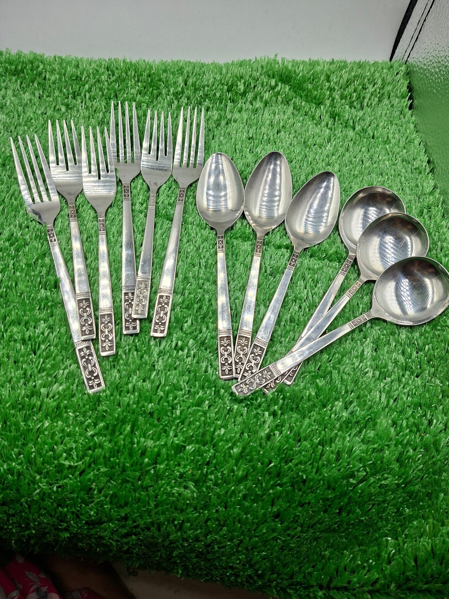 CUTLERY