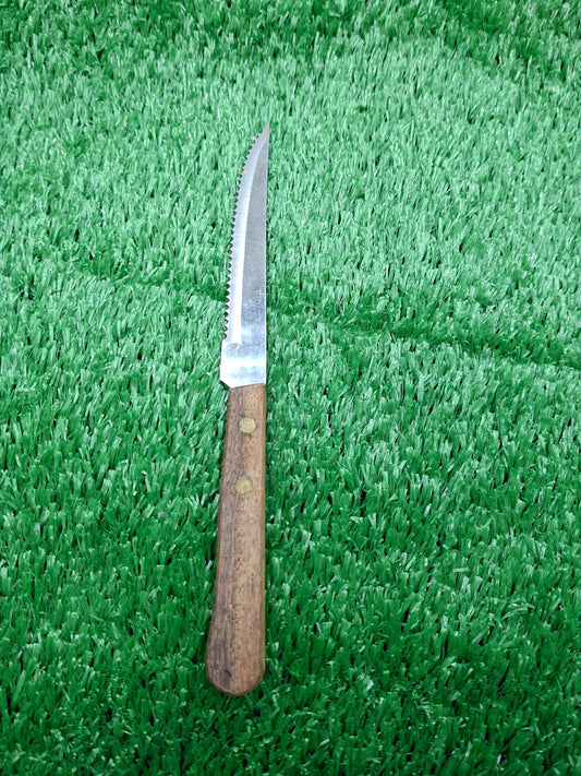 KNIFE