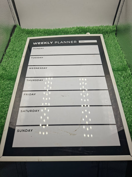 WEEKLY PLANNER