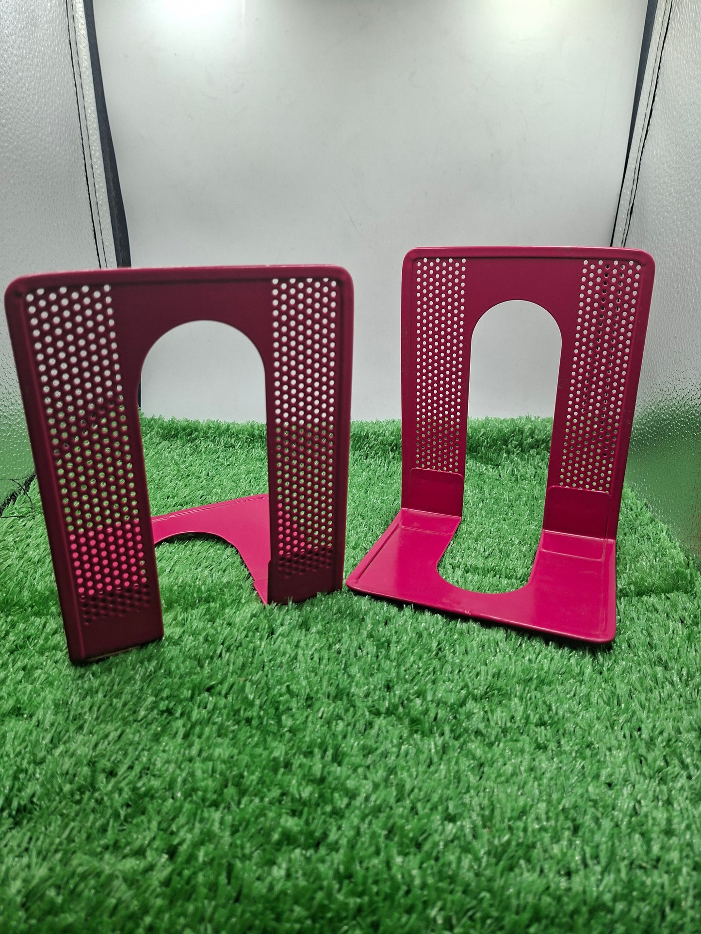 METAL BOOKEND 1PC