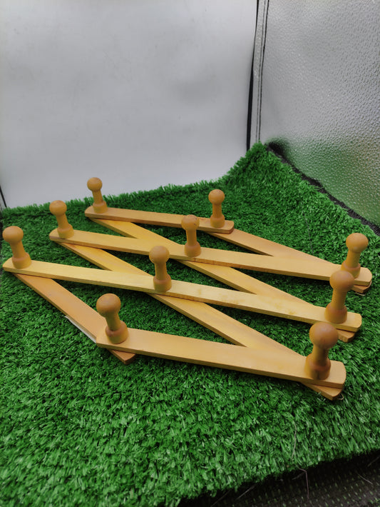 WODEEN EXPANDABLE WALL MOUNTED CLOTH