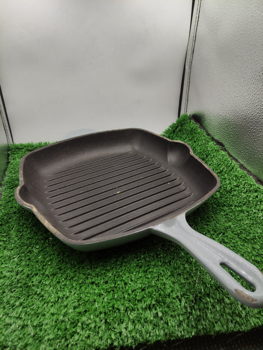 CAST IRON GRIDDLE PAN