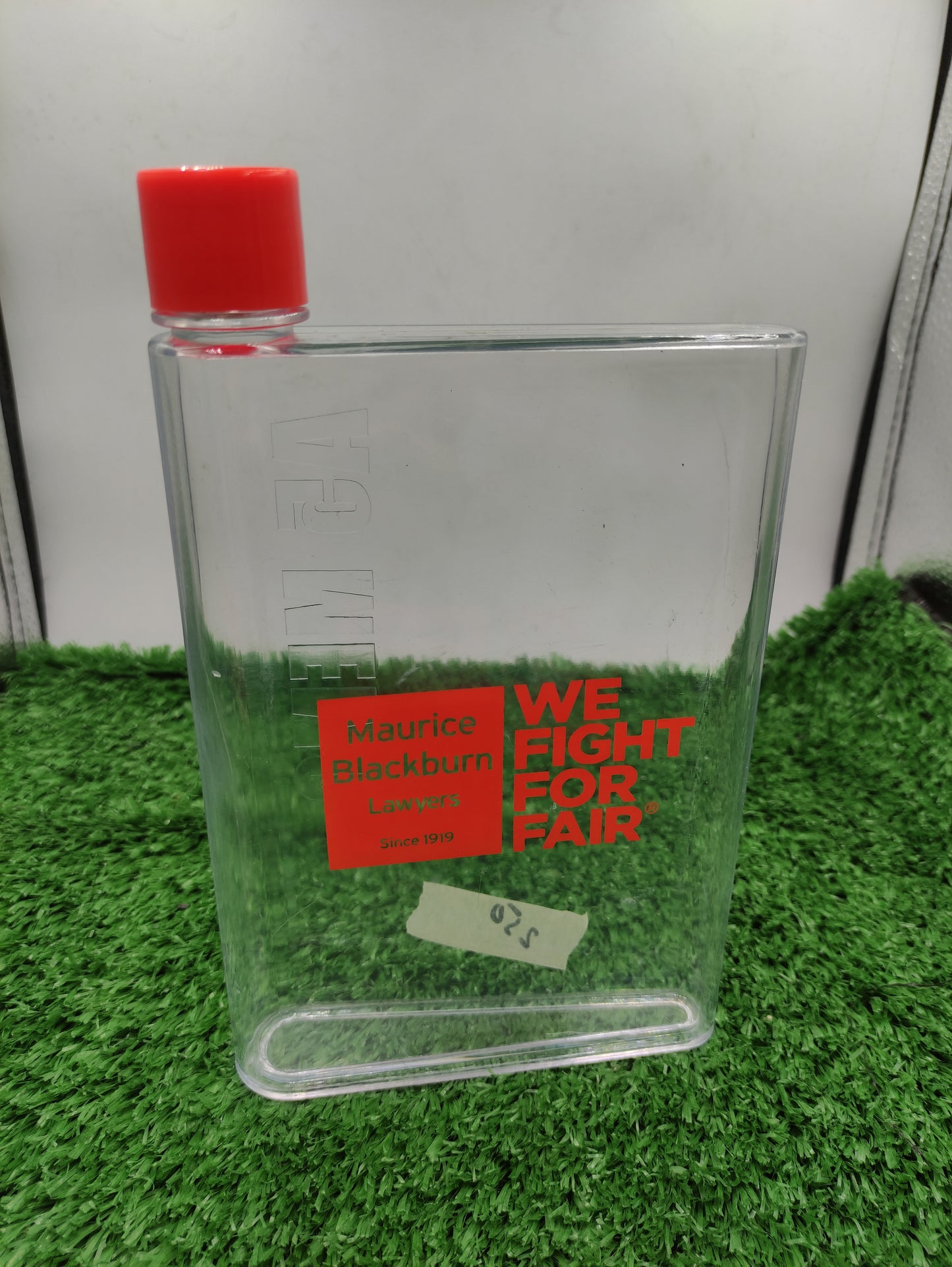 PROTABLE NOTEBOOK WATER BOTTLE