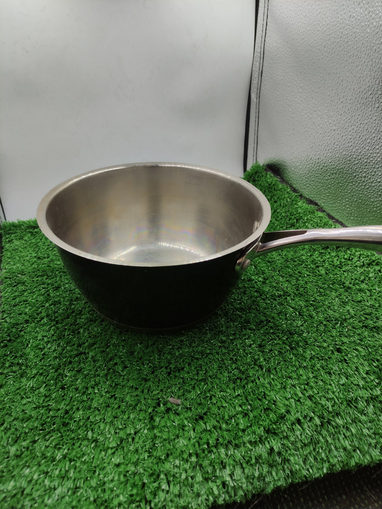 PLY NON STICK SAUCEPAN