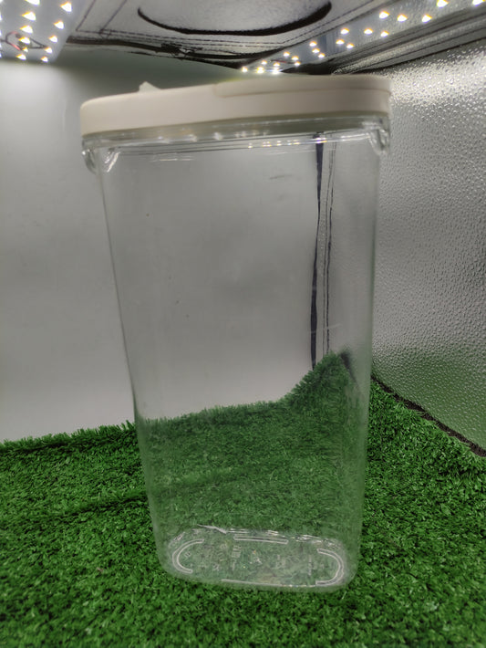 FOOD CONTAINER STORAGE