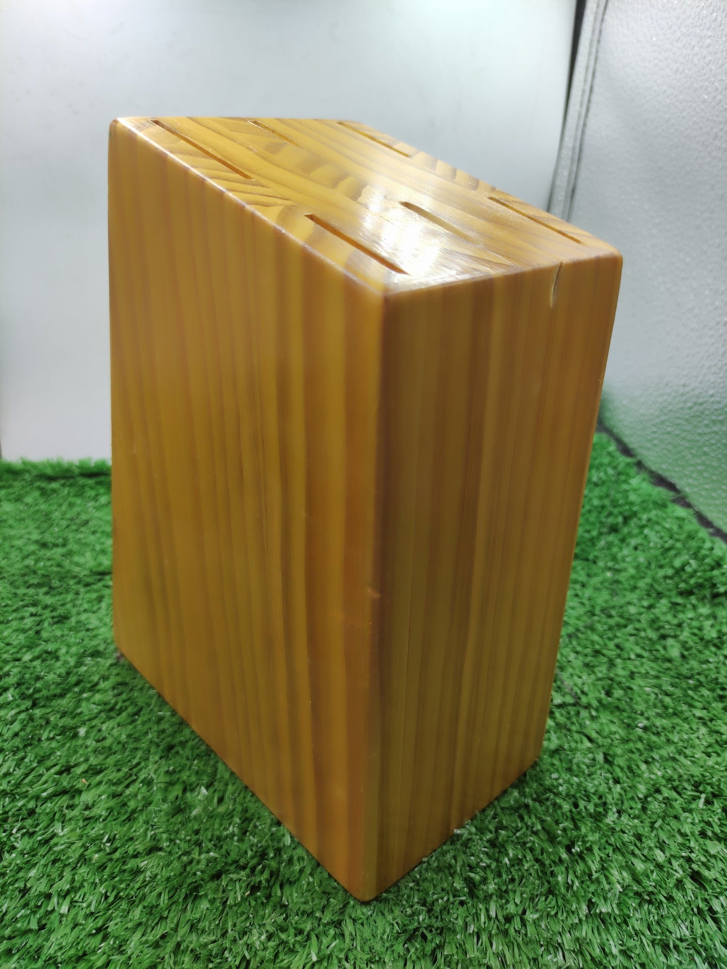 WOODEN KNIFE HOLDER STAND