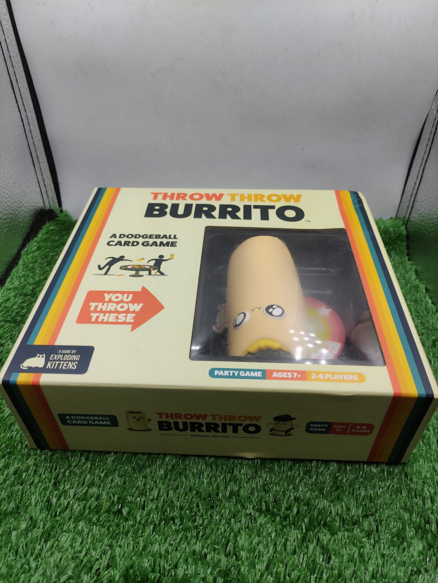THROW THROW BURRITO PARTY CARD GAME