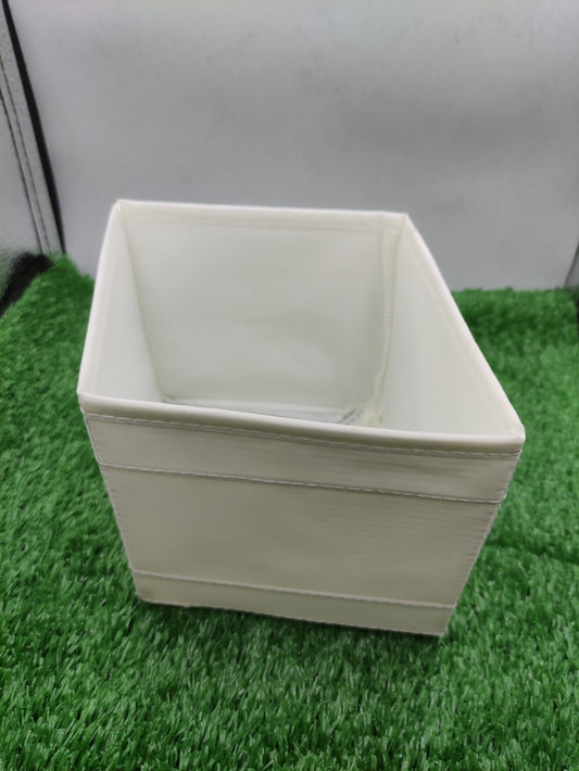 FOLDABLE ORGANIZER