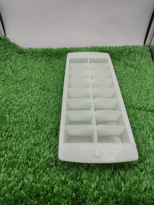FROSTY ICE TRAY