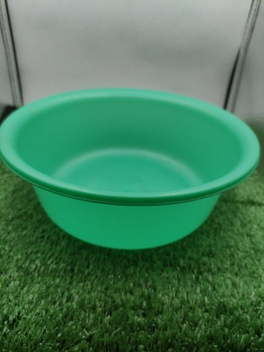 PLASTIC BOWLS