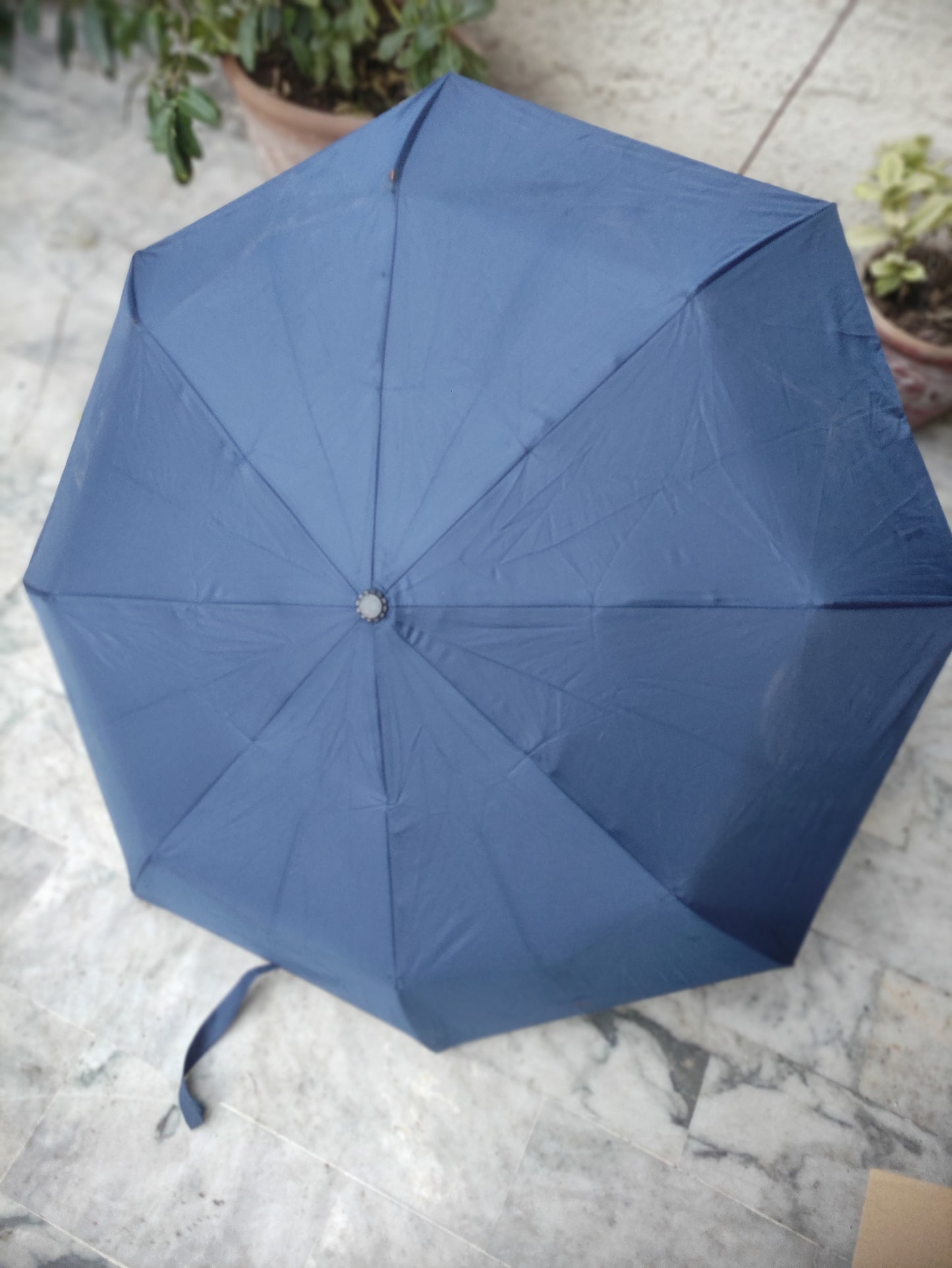 FOLDABLE WATERPROOF UMBRELLA