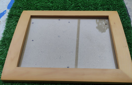 WOODEN PICTURE FRAME