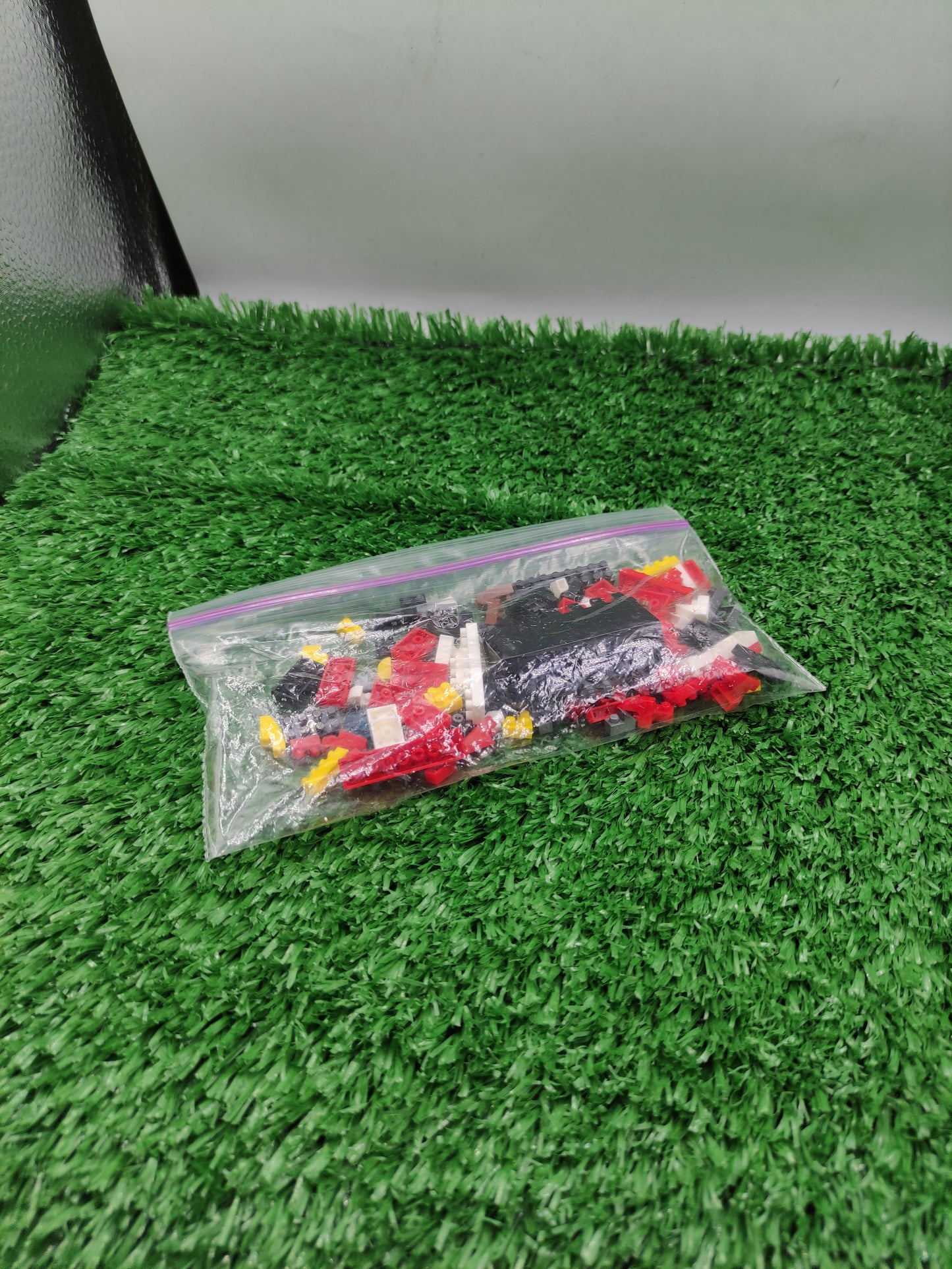 SMALL PLASTIC BAG LEGO