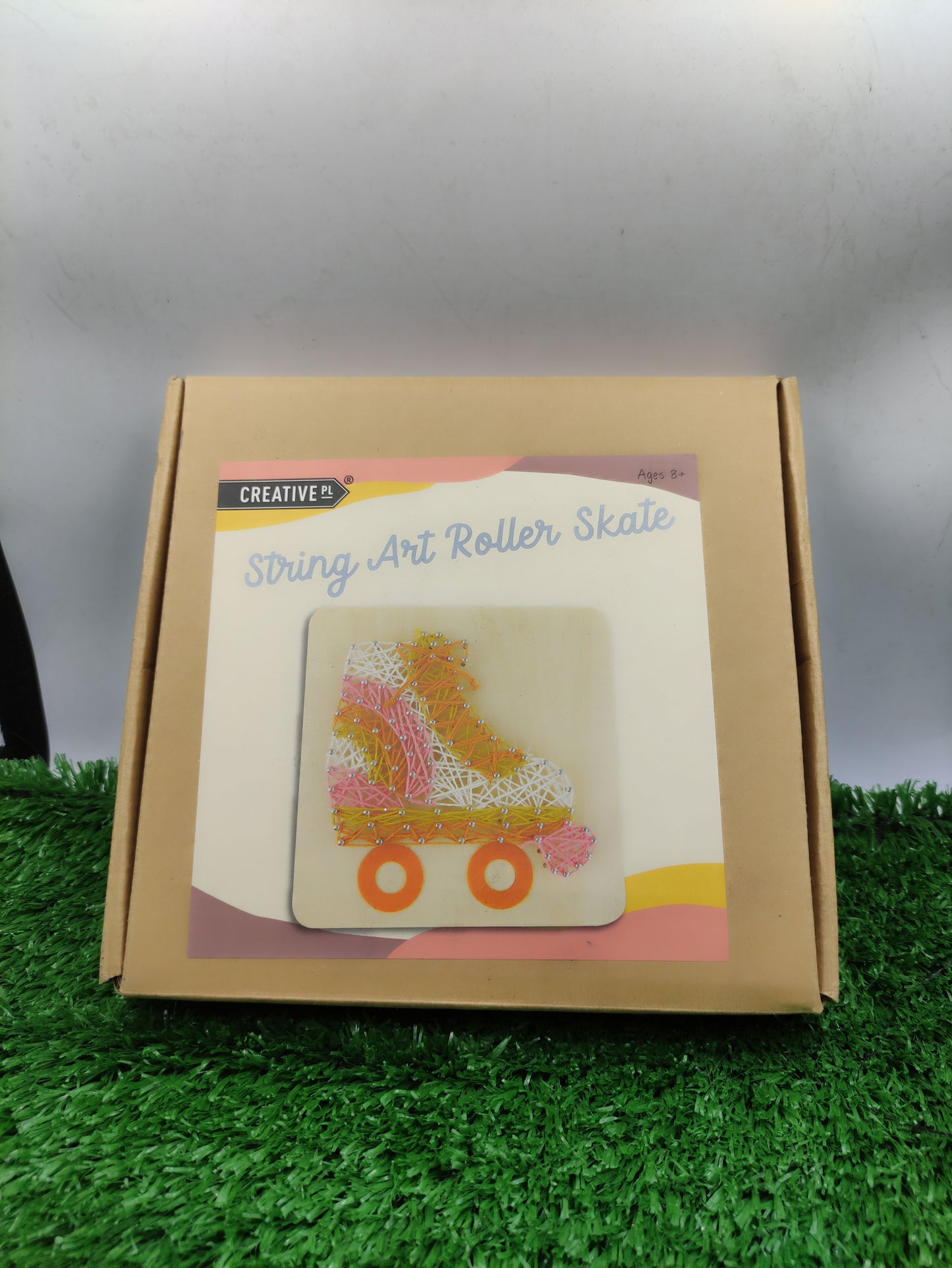 ART ROLLER SKATE CRAFT KIT