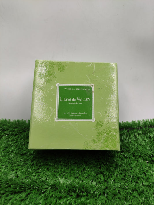 WOODS OF WINDSOR LILY OF THE VALLEY FRAGRANCED CANDLES