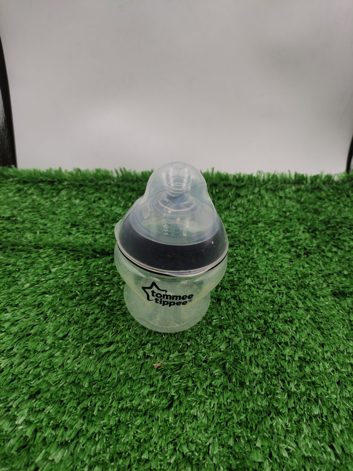 TOMMEE TIPPEE (SMALL BOTTLE)