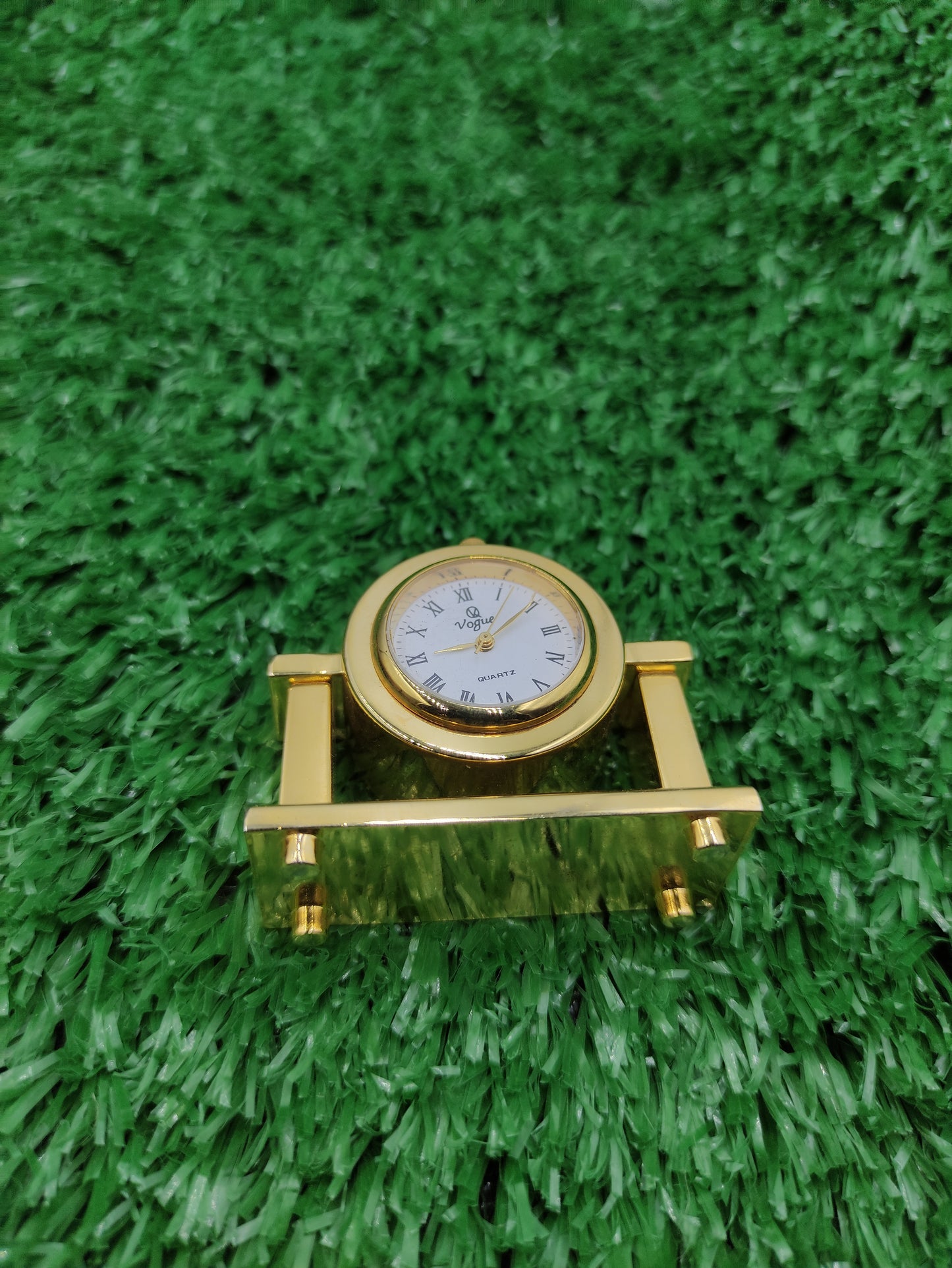 VINTAGE RUMOURS BRAND GOLD TONE MINI CLOCK