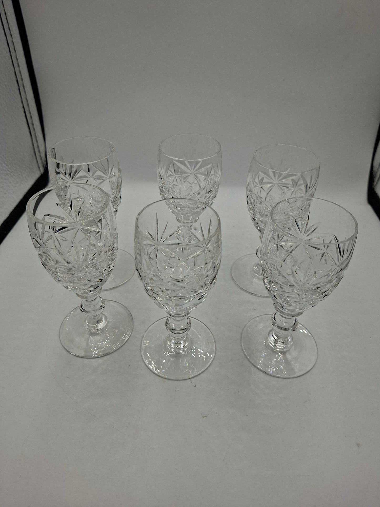 6 crystal glasses