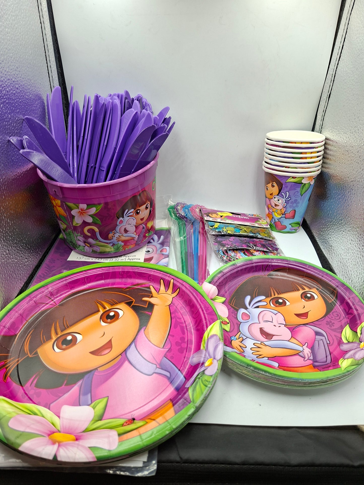 DORA PARTY THEME DECOR