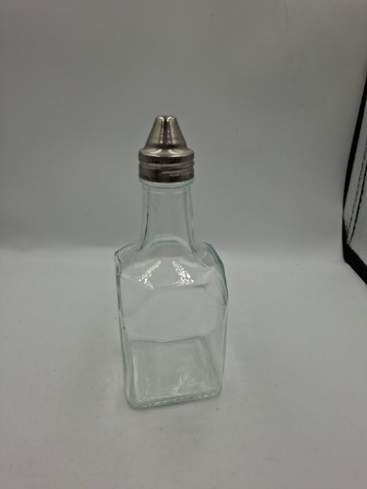 Oil bottle