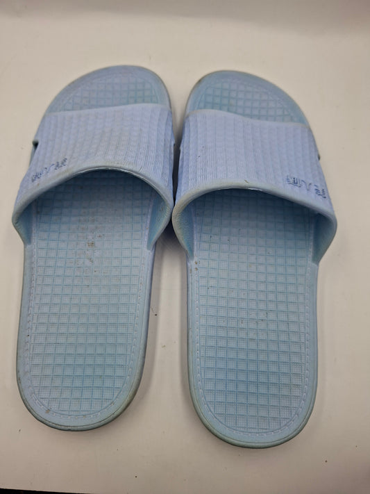 Size 38